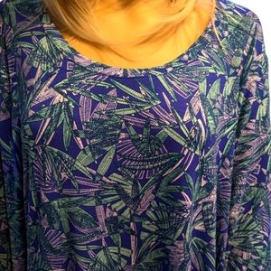 Palm Groves Plus Size blue & green blouse with bling neckline. Sz. 1X